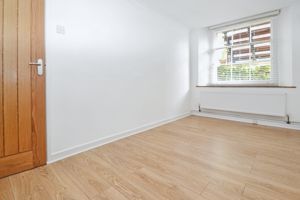 Bedroom- click for photo gallery